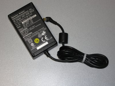 ADAPTATOR AC/DC ADP-45GB