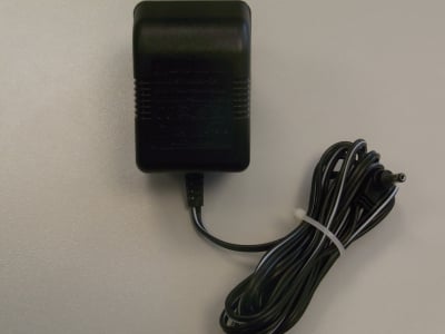 ADAPTATOR AC/DC SY-06030-GS/VD060030D