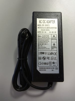 ADAPTATOR AC/DC XH913