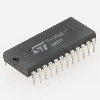 TDA4092 DIP-24