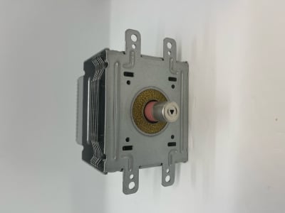 MAGNETRON 2M246