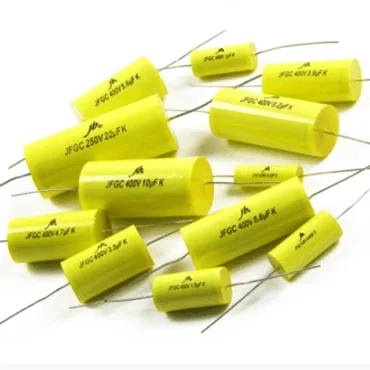 Condensator cu film de polypropyleneă