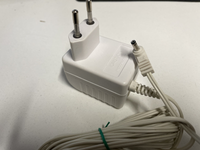 Adapter AC/DC VD 045030D 4.5V 300mA