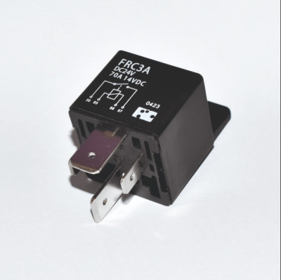 Releu 24V 70/80A 4 pini